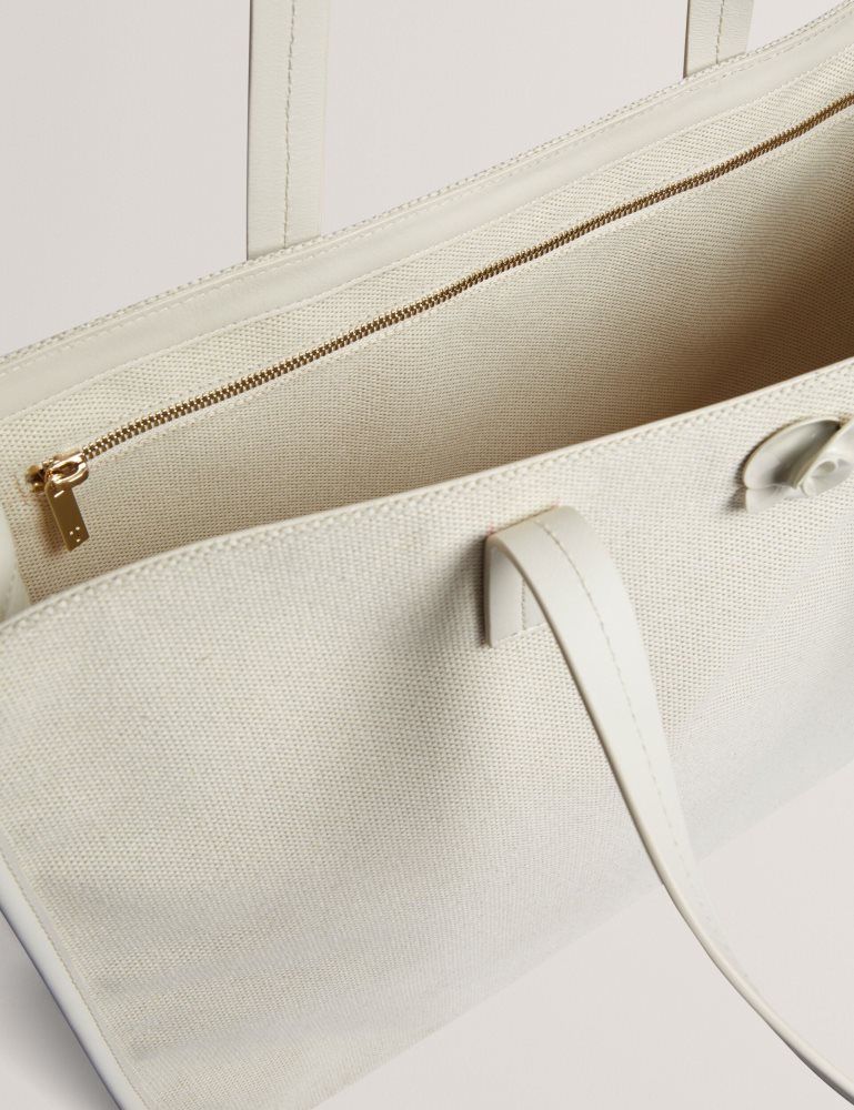 Ted Baker Audos - Rose Detail Wide Canvas Tote Bag Ecru | 830149-LHW