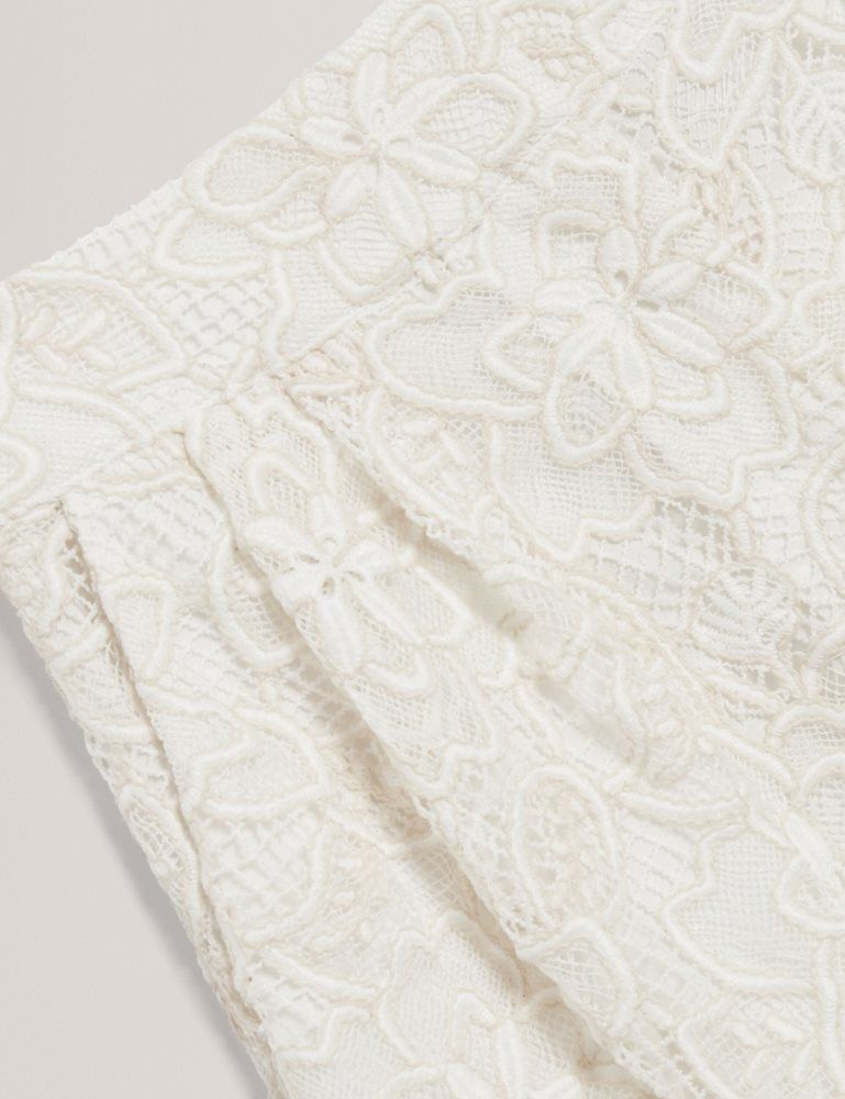 Ted Baker Bowia - Lace High Waisted Tailored Shorts Blanche | 954670-WKI