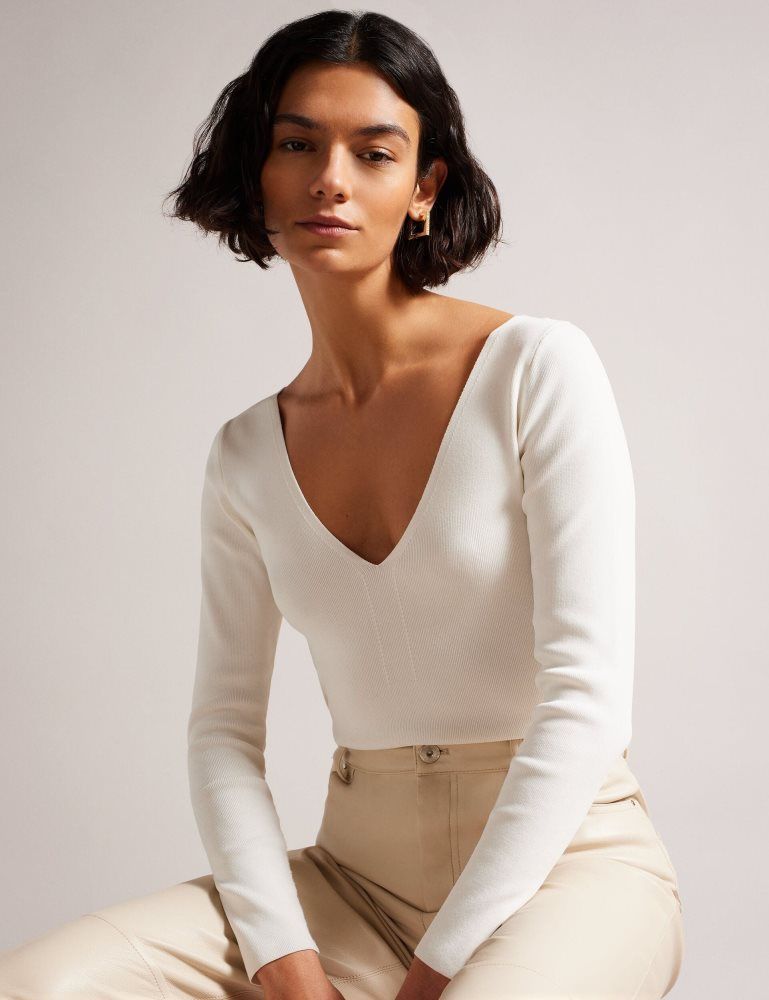 Ted Baker Cileste - Fitted V-neck Long Sleeve Knit Top Blanche | 564809-XJO