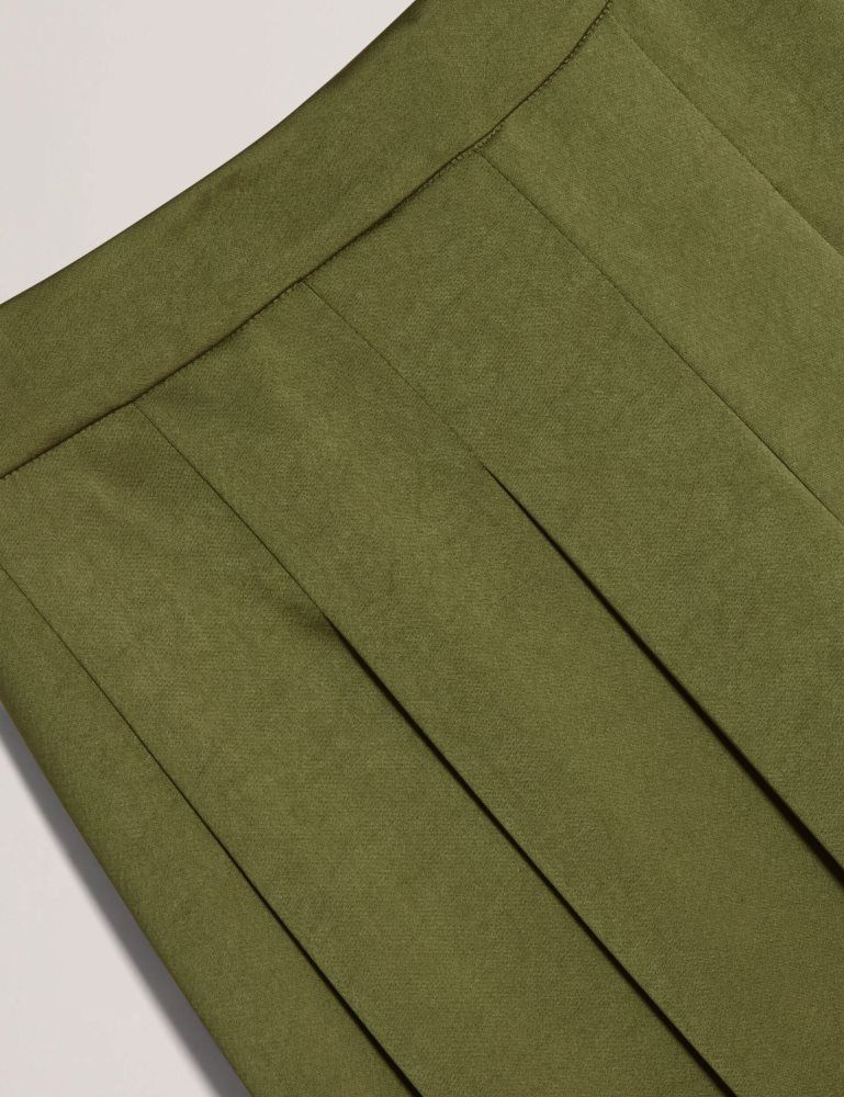 Ted Baker Duuva - Satin Box Pleat Wide Leg Trousers Vert | 830456-YSB