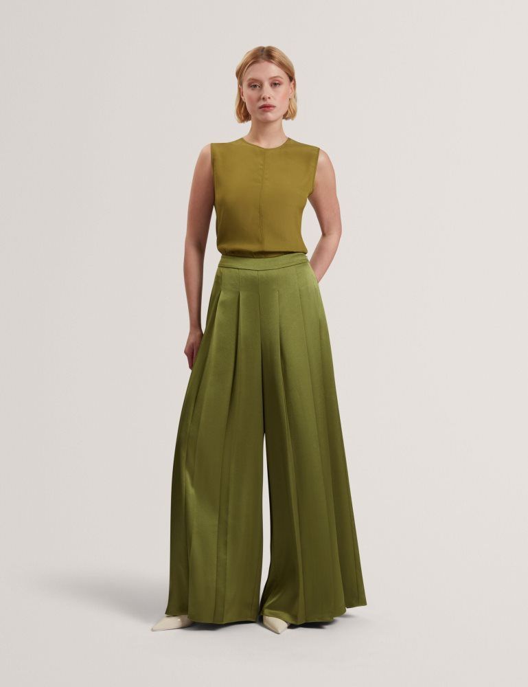 Ted Baker Duuva - Satin Box Pleat Wide Leg Trousers Vert | 830456-YSB