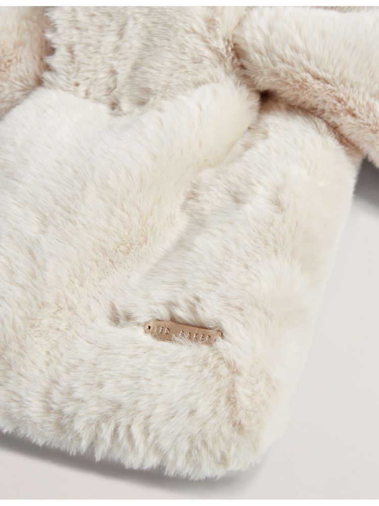 Ted Baker Emaaaas - Faux Fur Loop-through Stole Scarf Blanche | 179860-LUC