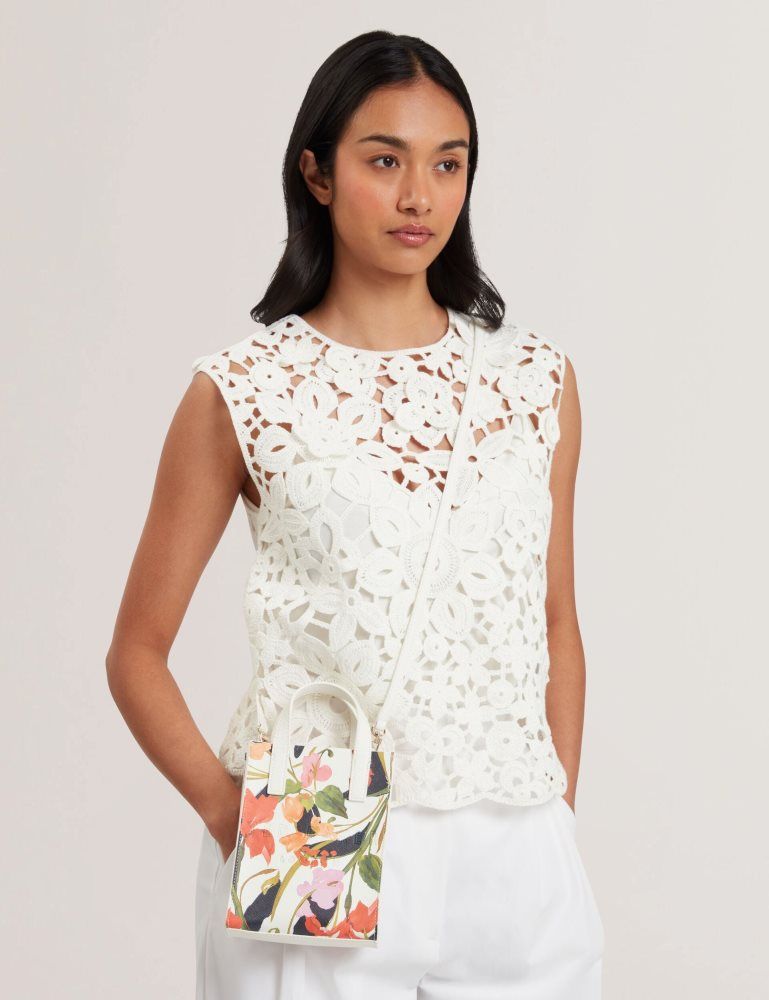 Ted Baker Floweia - Floral Faux Leather Mini Icon Tote Bag Blanche | 158432-LKV