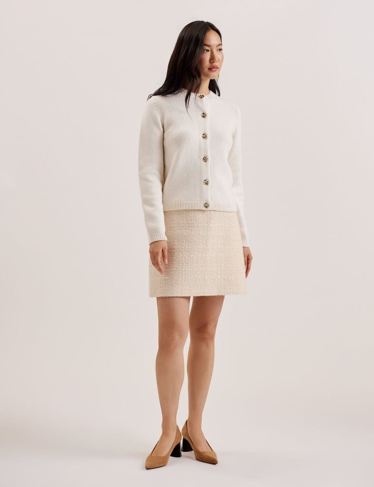 Ted Baker Jaycey - Rose Button Knitted Crew Neck Cardigan Blanche | 713645-OWR