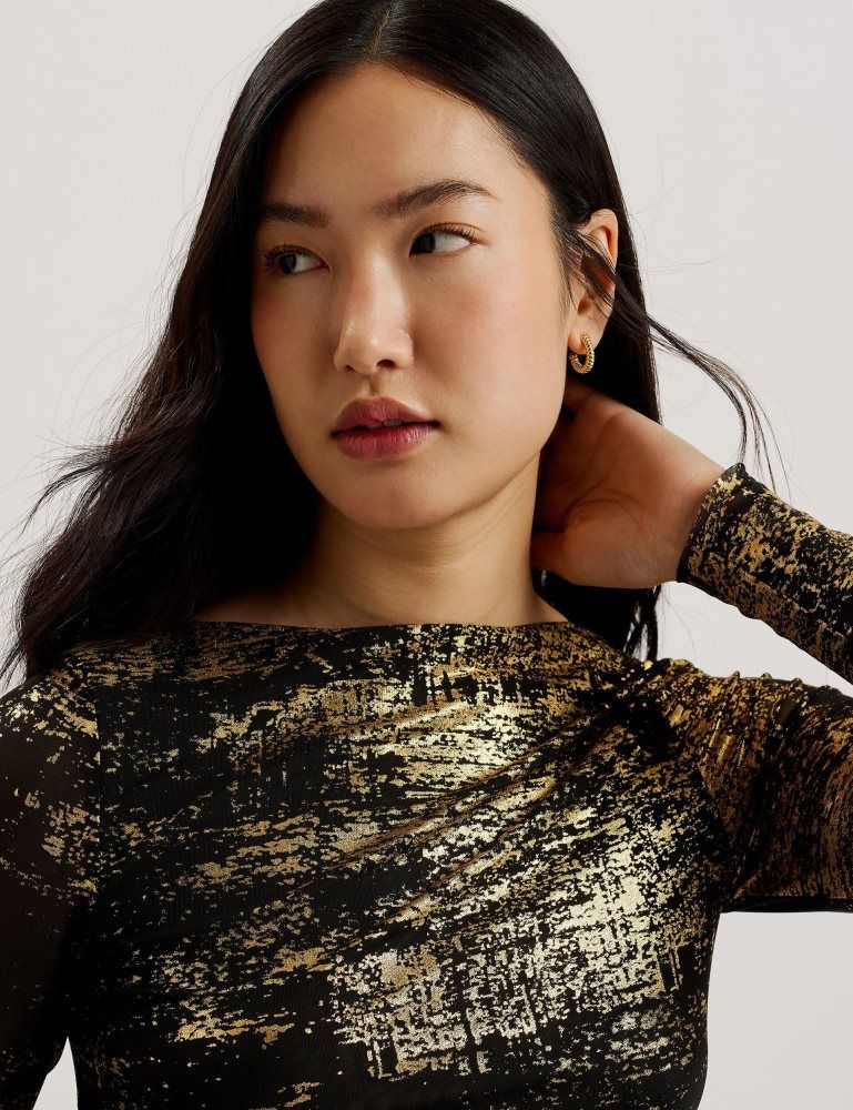 Ted Baker Karenha - Foil Printed Slash Neck Mesh Top Noir | 852734-WHX