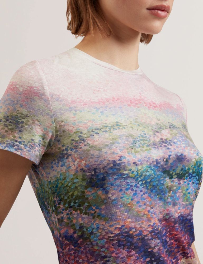 Ted Baker Kaytte - Painted Print Crew Neck Fitted T-shirt Rose | 852197-IEC