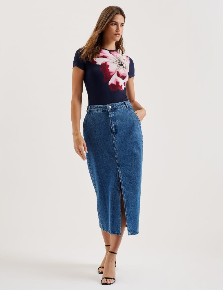 Ted Baker Louannn - Placement Print Crew Neck Fitted T-shirt Bleu Marine | 047319-ZFW