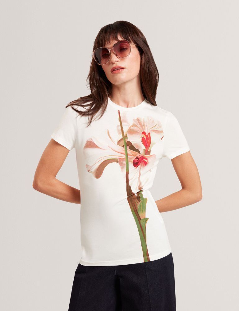 Ted Baker Meeliee - Floral Graphic Fitted Crew Neck T-shirt Beige Rose | 314062-YBL