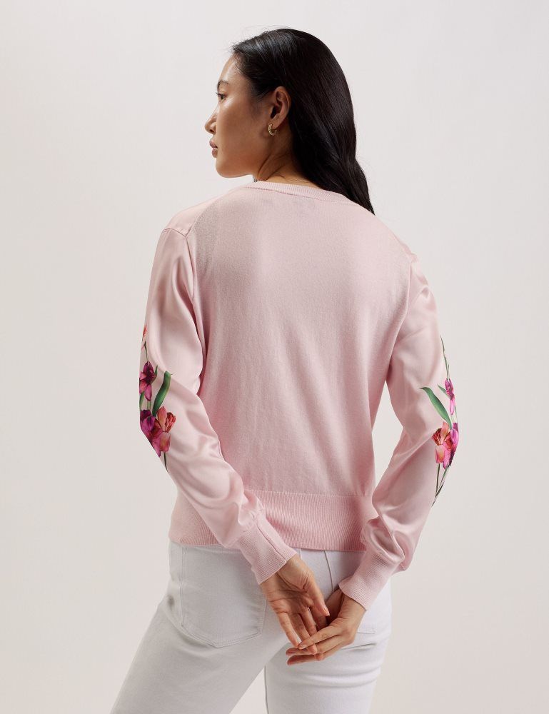 Ted Baker Meralll - Floral Woven Front V-neck Cardigan Rose | 136985-WNM