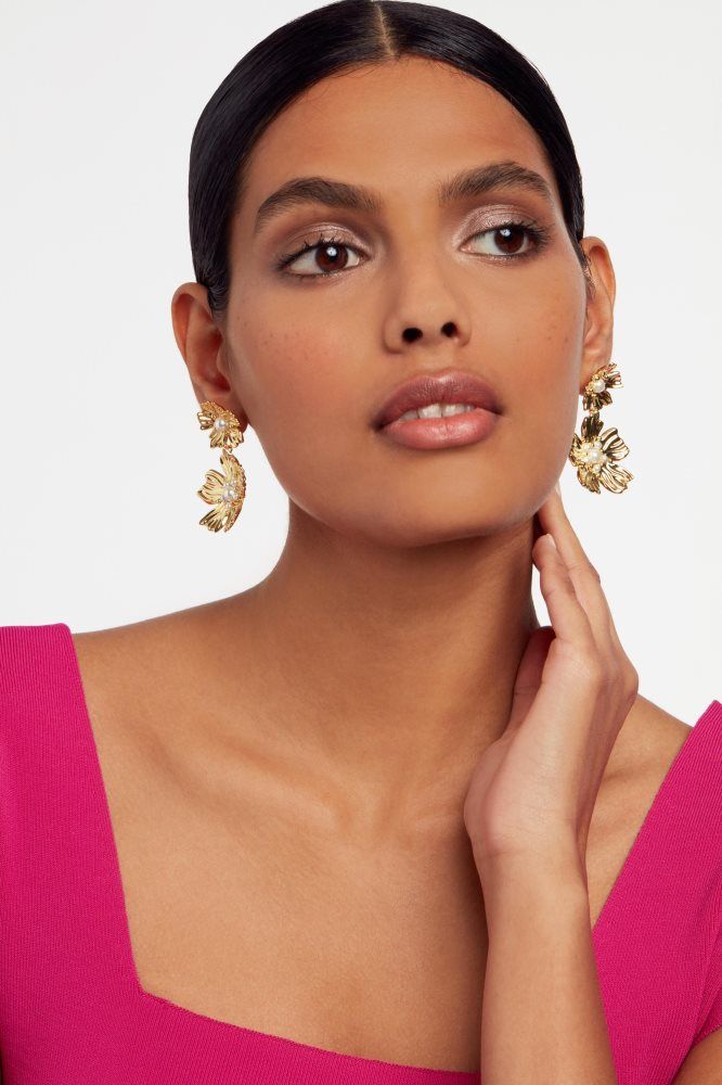 Ted Baker Petaria - Flower Statement Drop Earrings Doré | 309425-UIJ