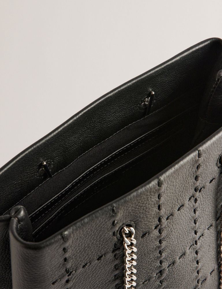 Ted Baker Stalia - Stitch Detail Leather Small Tote Bag Noir | 594812-LBY