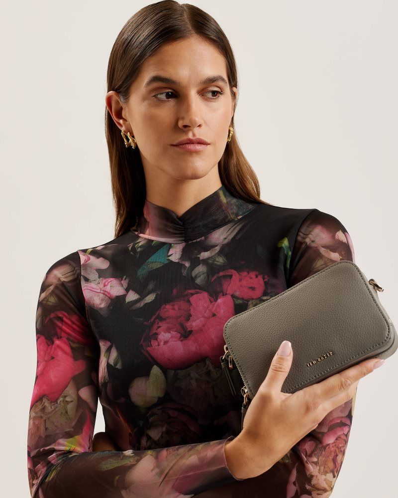 Ted Baker Stunna - Mini Leather Crossbody Camera Bag Grise | 983201-FJS