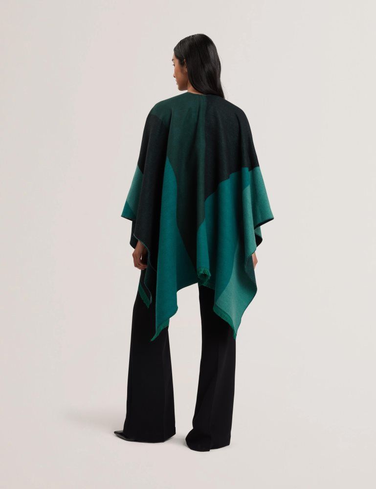 Ted Baker Suffia - Colour Block Buckled Woven Poncho Vert | 168940-QPC