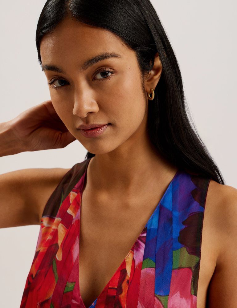 Ted Baker Vernoge - Organza Tropical Bloom V-neck Pleated Top Multicolore | 713460-VUT