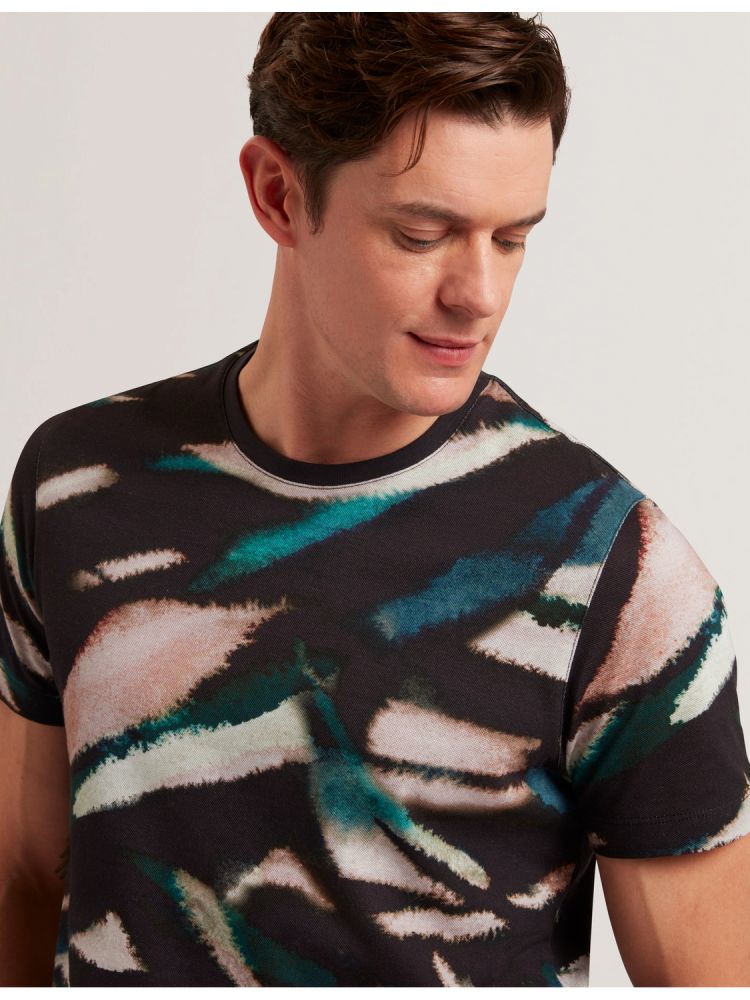 Ted Baker Wilsdor - Abstract Print Knitted Jersey T-shirt Noir | 467081-KYZ